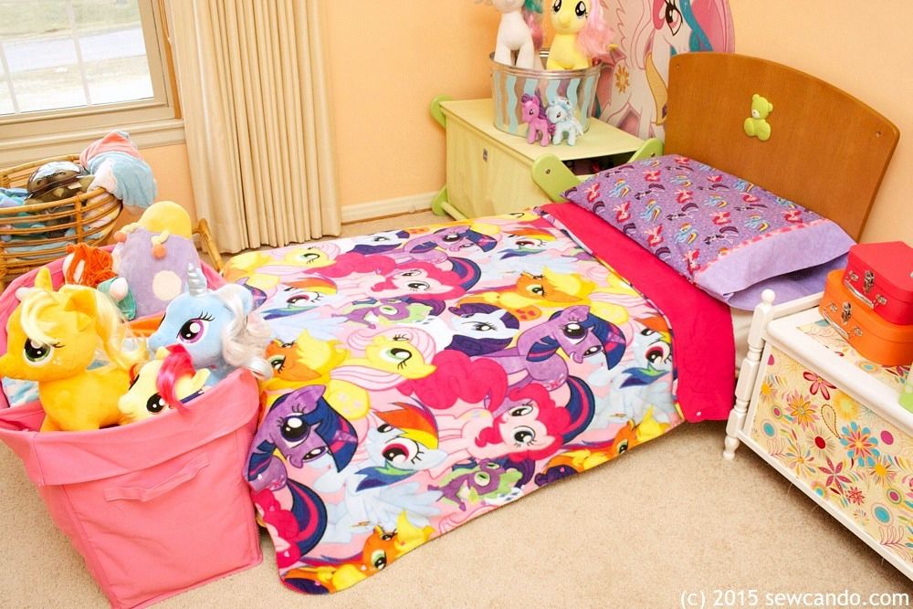 Sew Can Do Easy Convertible Sleeping Bag Tutorial (With A Hidden Surprise)